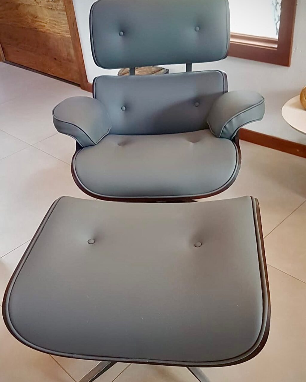 Instagram post from cenario.tapecaria. This post is in position 0.